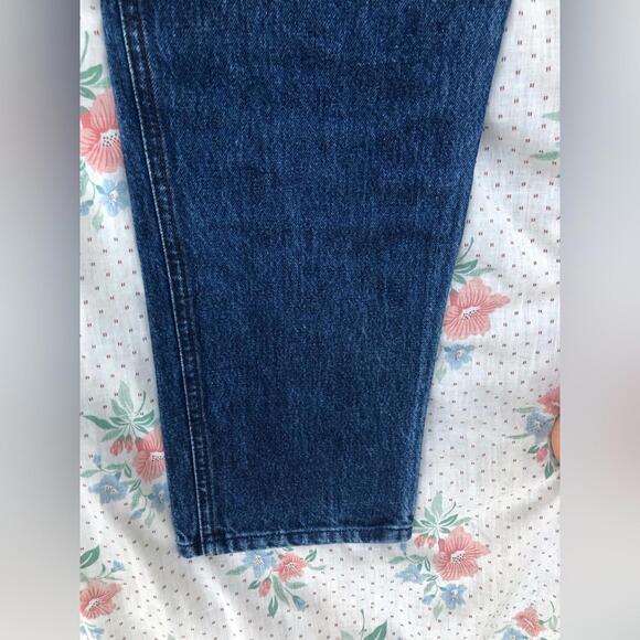 Vintage High Waisted Rocky Mountain Medium Blue Wash Denim Jeans - Picture 7 of 9